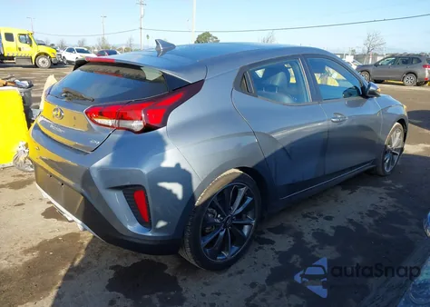 2020 Hyundai Veloster 2.0 Premium из США, поврежденный, VIN KMHTG6AF3LU030648